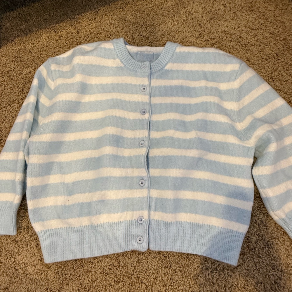 Daily drills Light Blue and White Striped Cardigan size M/L
